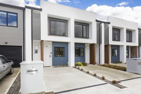 Photo of property in 7 Green Lane, Wallaceville, Upper Hutt, 5018