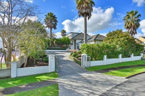 Photo of property in 21 Del Mar Court, Shamrock Park, Auckland, 2016