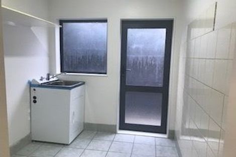 Photo of property in 4 Basra Drive, Henderson, Auckland, 0612