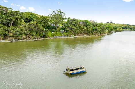 Photo of property in 429 Heatley Road, Whakapirau, Maungaturoto, 0583