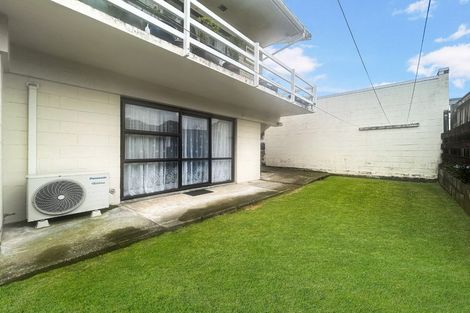 Photo of property in 187 Saint Aubyn Street, New Plymouth, 4310