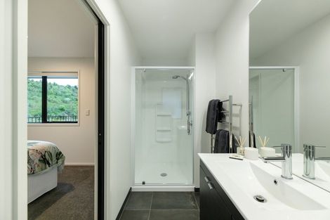 Photo of property in 105 Whakaturou Crescent, Pyes Pa, Tauranga, 3112