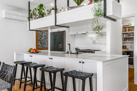 Photo of property in 15 Landmark Terrace, Orewa, 0931