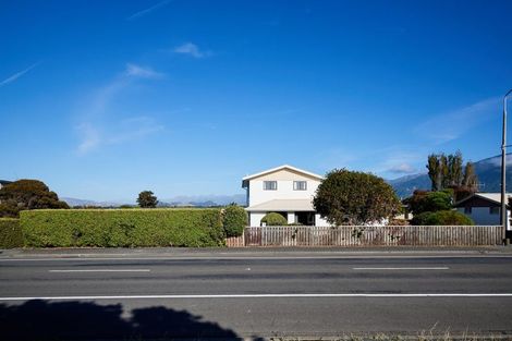 Photo of property in 199 Beach Road, Kaikoura, 7300