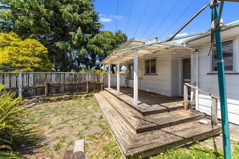 Photo of property in 27 Heather Street, Levin, 5510