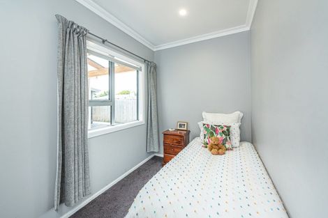 Photo of property in 3 Kamahi Street, Castlecliff, Whanganui, 4501