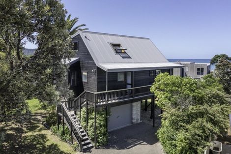 Photo of property in 306b Beverley Terrace, Whangamata, 3620