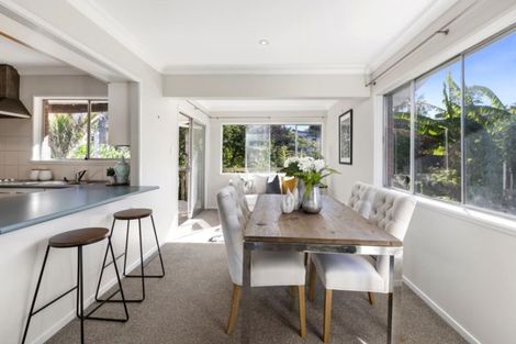 Photo of property in 4 Sudan Avenue, Milford, Auckland, 0620