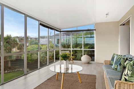 Photo of property in 38 Harvey Street, Waipahihi, Taupo, 3330