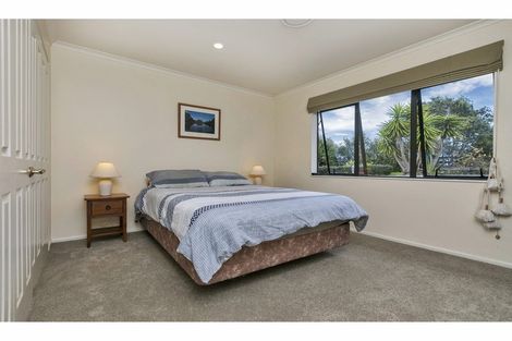 Photo of property in 125 Alf Access Road, Helensville, 0875