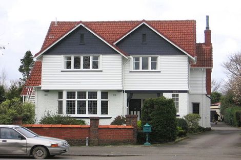 Photo of property in 163 Fitzherbert Avenue, West End, Palmerston North, 4410