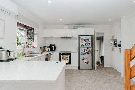 Photo of property in 4 Leyton Place, Nawton, Hamilton, 3200