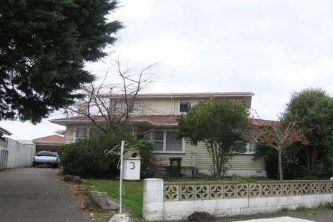 Photo of property in 3 Ellesmere Crescent, Highbury, Palmerston North, 4412