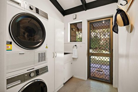 Photo of property in 1115 State Highway 16, Waimauku, 0883