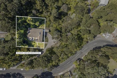 Photo of property in 35 Takahe Road, Titirangi, Auckland, 0604