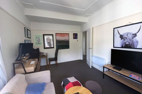 Photo of property in Ambassador Flats, 7 Maurice Terrace, Te Aro, Wellington, 6011