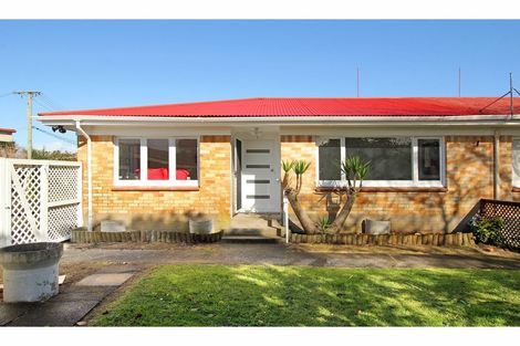 Photo of property in 1/19 Russell Road, Manurewa, Auckland, 2102