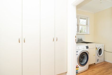 Photo of property in 30 Holland Road, Fairfield, Hamilton, 3214