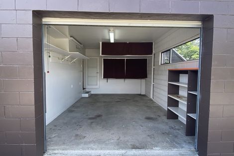 Photo of property in 6 Barnhill Crescent, Pahurehure, Papakura, 2113