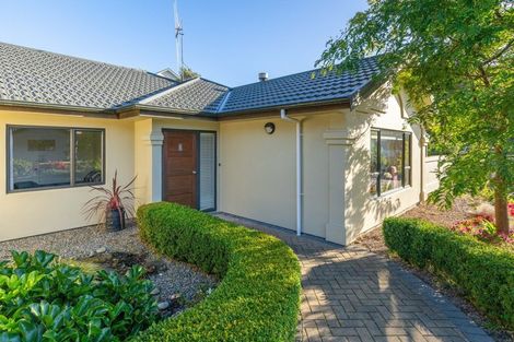 Photo of property in 4 Gybe Place, Whitby, Porirua, 5024