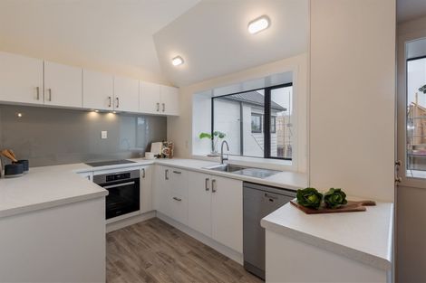 Photo of property in 2/161 Deans Avenue, Riccarton, Christchurch, 8011