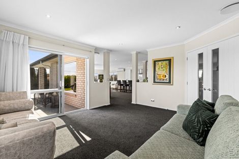 Photo of property in 1 Whakatomo Place, Havelock North, 4130