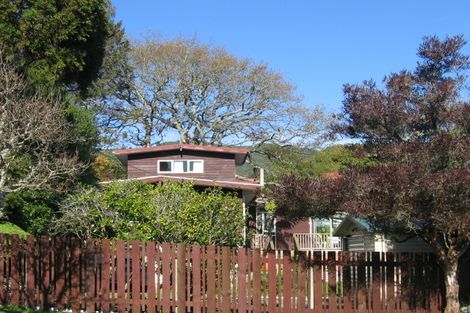 Photo of property in 16 Manuka Street, Stokes Valley, Lower Hutt, 5019