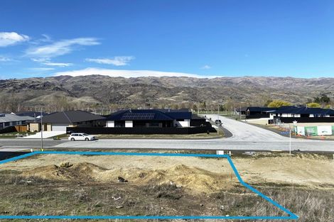 Photo of property in 31 Stratford Drive, Mount Pisa, Cromwell, 9383