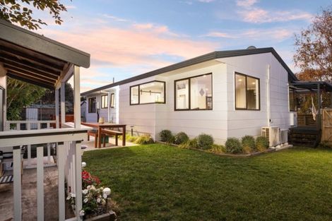 Photo of property in 4a Kimber Grove, Papamoa Beach, Papamoa, 3118