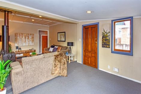 Photo of property in 31 Wallath Road, Onehunga, Auckland, 1061