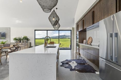 Photo of property in 438a Lwr Pitone Road, Pitone, New Plymouth, 4374