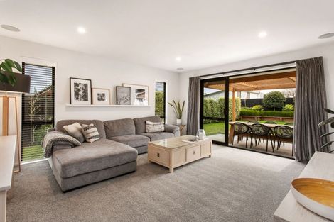 Photo of property in 17 Ridley Street, Halswell, Christchurch, 8025