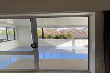 Photo of property in 2/53 Butley Drive, Farm Cove, Auckland, 2012