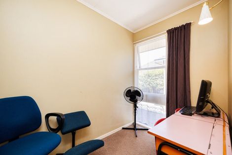 Photo of property in 16 Duke Street, Feilding, 4702