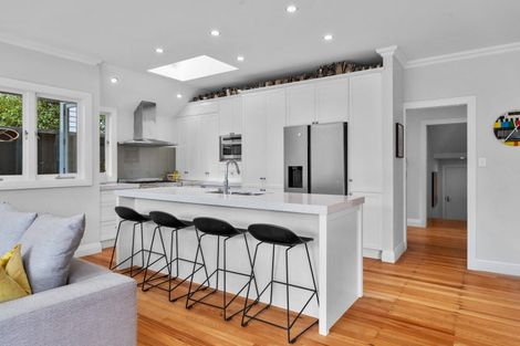 Photo of property in 16 Golf Road, Epsom, Auckland, 1023