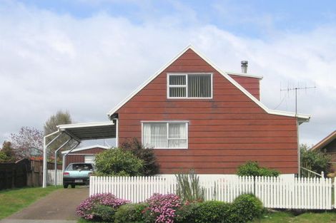 Photo of property in 3 Hampstead Place, Richmond Heights, Taupo, 3330