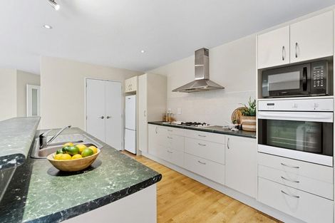 Photo of property in 52 Kath Hopper Drive, Orewa, 0931