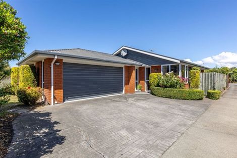 Photo of property in 1/11 Rossiter Avenue, Redwood, Christchurch, 8051