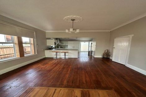 Photo of property in 3/238 Edgeware Road, Edgeware, Christchurch, 8013