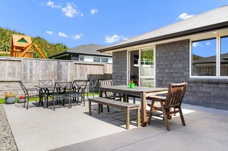 Photo of property in 55 Awataha Crescent, Pyes Pa, Tauranga, 3110