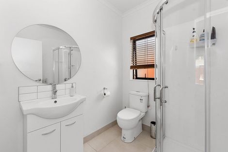 Photo of property in 12 Morrinsville Road, Hillcrest, Hamilton, 3216