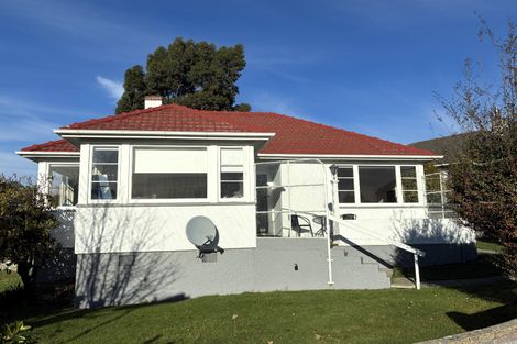 Photo of property in 2 Macdonald Street, Waimataitai, Timaru, 7910