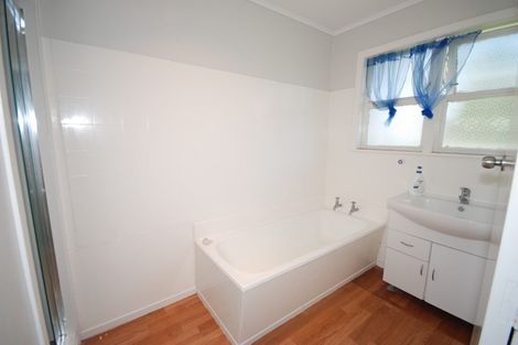 Photo of property in 21 Mcburney Place, Mangere East, Auckland, 2024