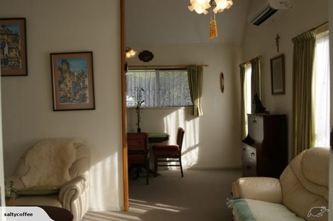 Photo of property in 564a Weymouth Road, Weymouth, Auckland, 2103