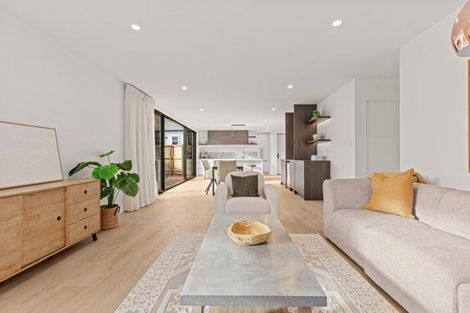 Photo of property in 32 Hawthorne Street, Strowan, Christchurch, 8052