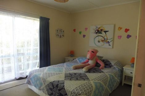 Photo of property in 1 Otuturu Crescent, Ruamahunga, Thames, 3575