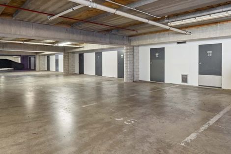 Photo of property in 204/136 Marine Parade, Mount Maunganui, 3116