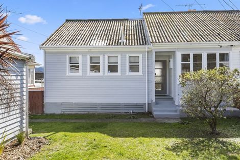 Photo of property in 15 Grierson Street, Naenae, Lower Hutt, 5011