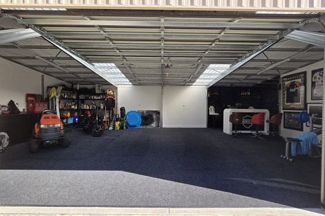 Photo of property in 1 Oaks Place, Te Aroha, 3320