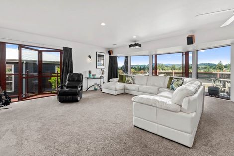 Photo of property in 37 Carter Drive, Pomare, Rotorua, 3015